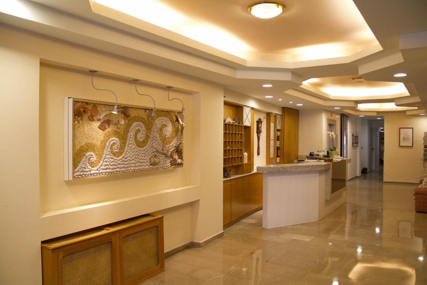 Dolfin Hotel Toló Kültér fotó