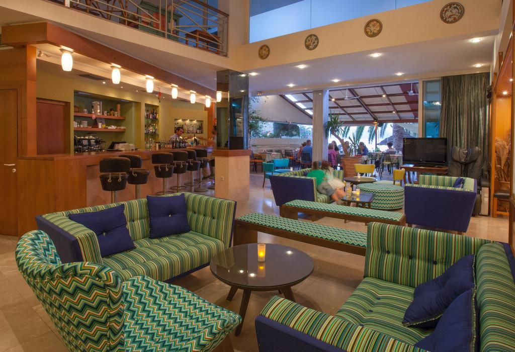 Dolfin Hotel Toló Kültér fotó