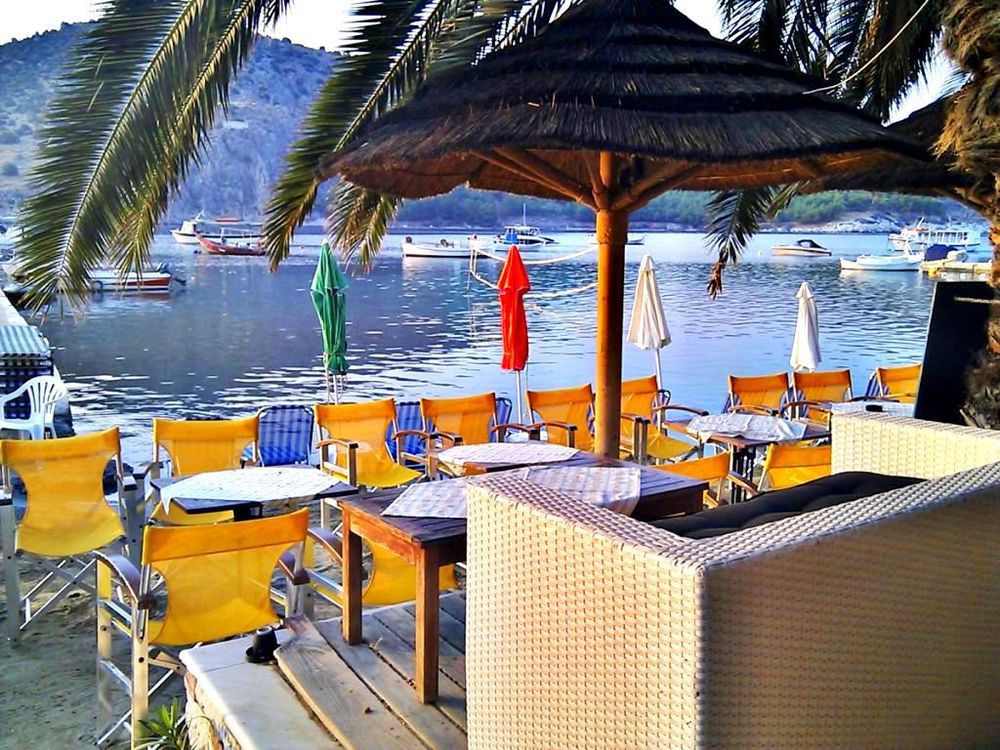 Dolfin Hotel Toló Kültér fotó